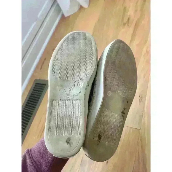 Kate Spade Cheetah Slide Sneakers size 6 - Picture 4 of 8